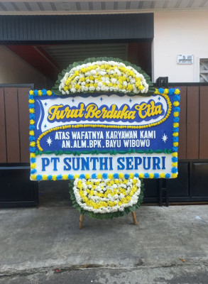 Papan Bunga Duka di Wasile Selatan